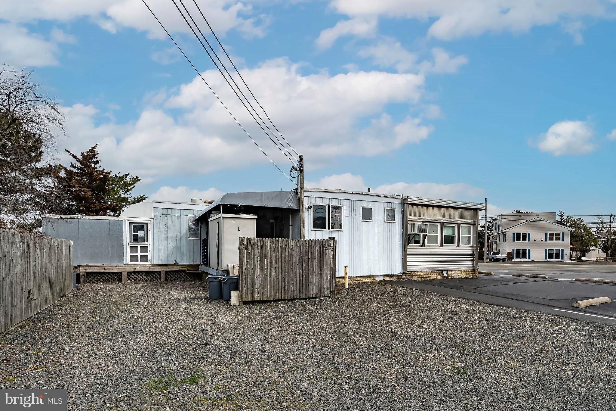 Real estate listing preview #7