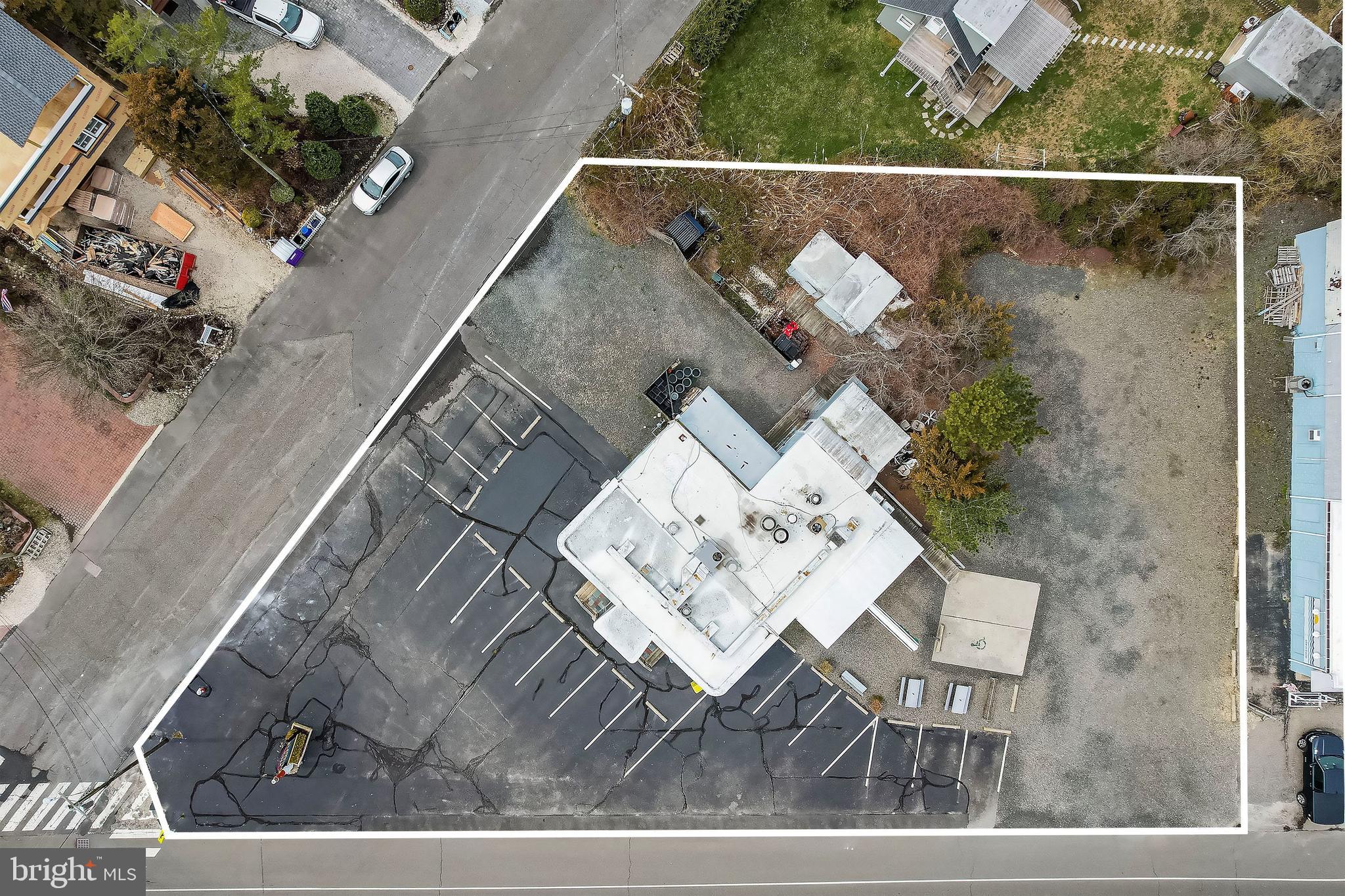 Real estate listing preview #9