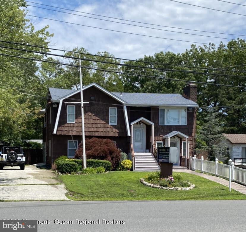 Real estate listing preview #6