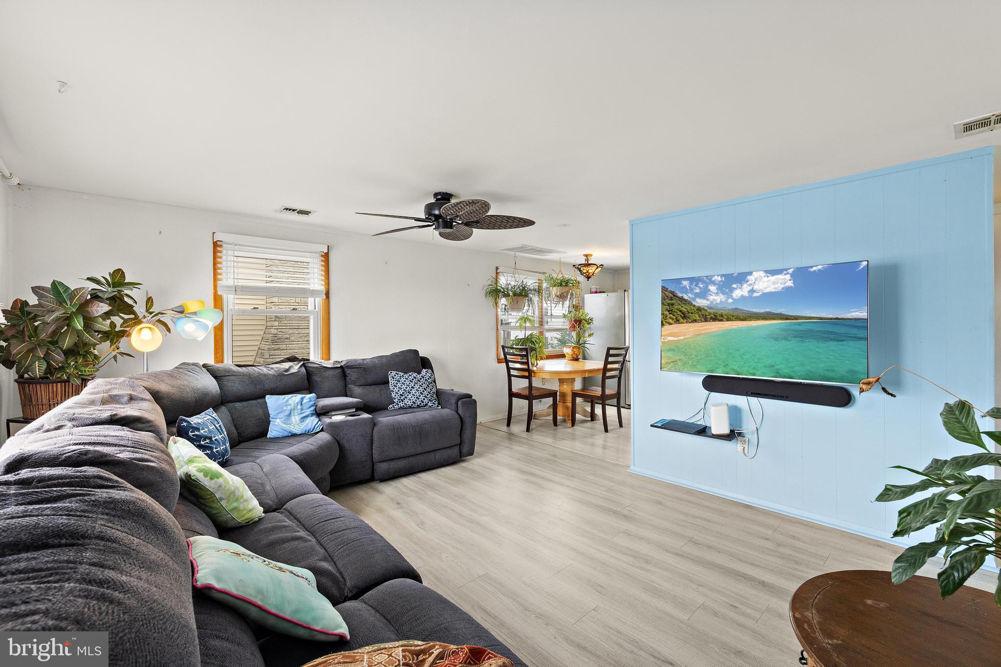 Real estate listing preview #9