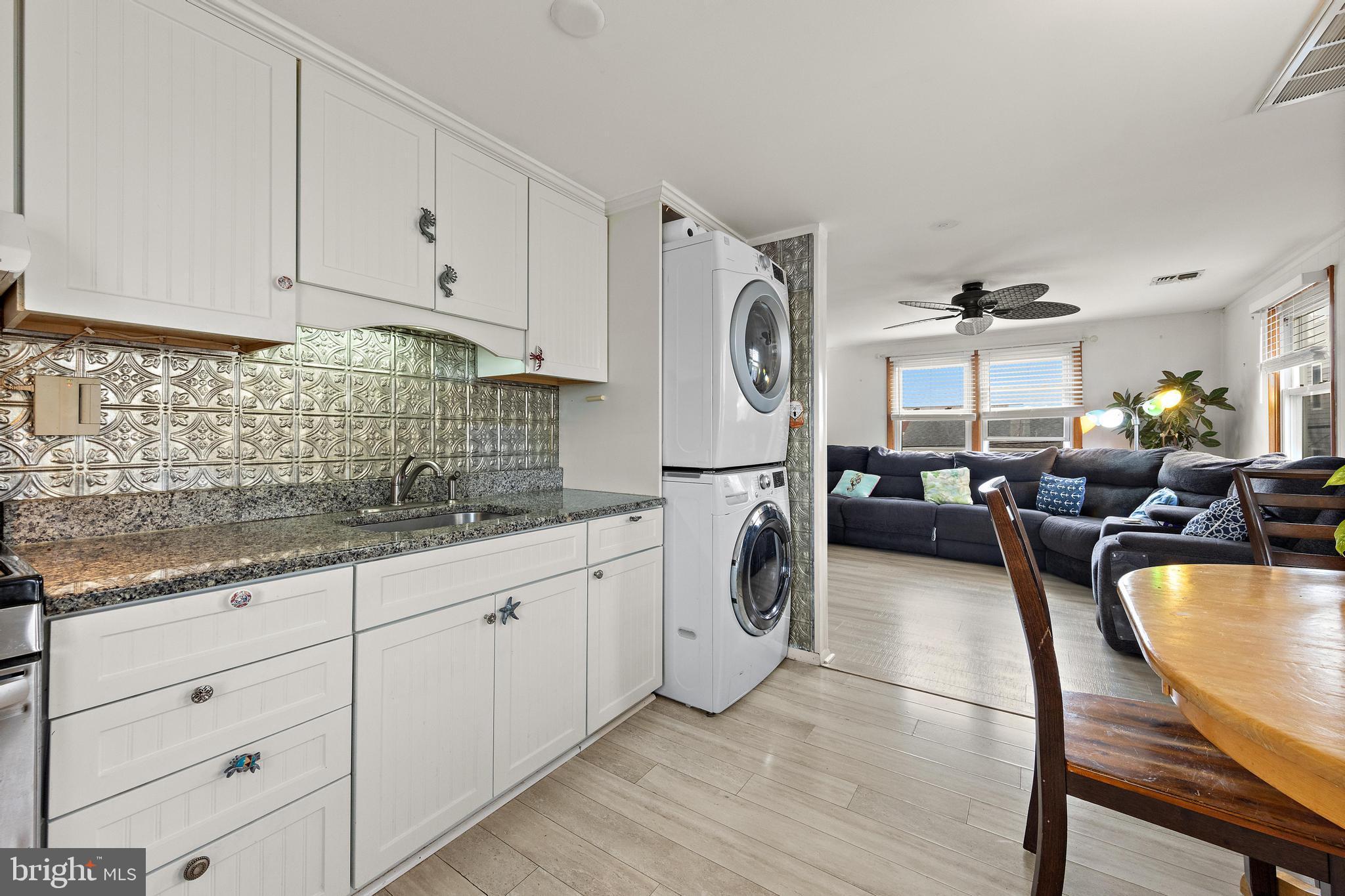 Real estate listing preview #8