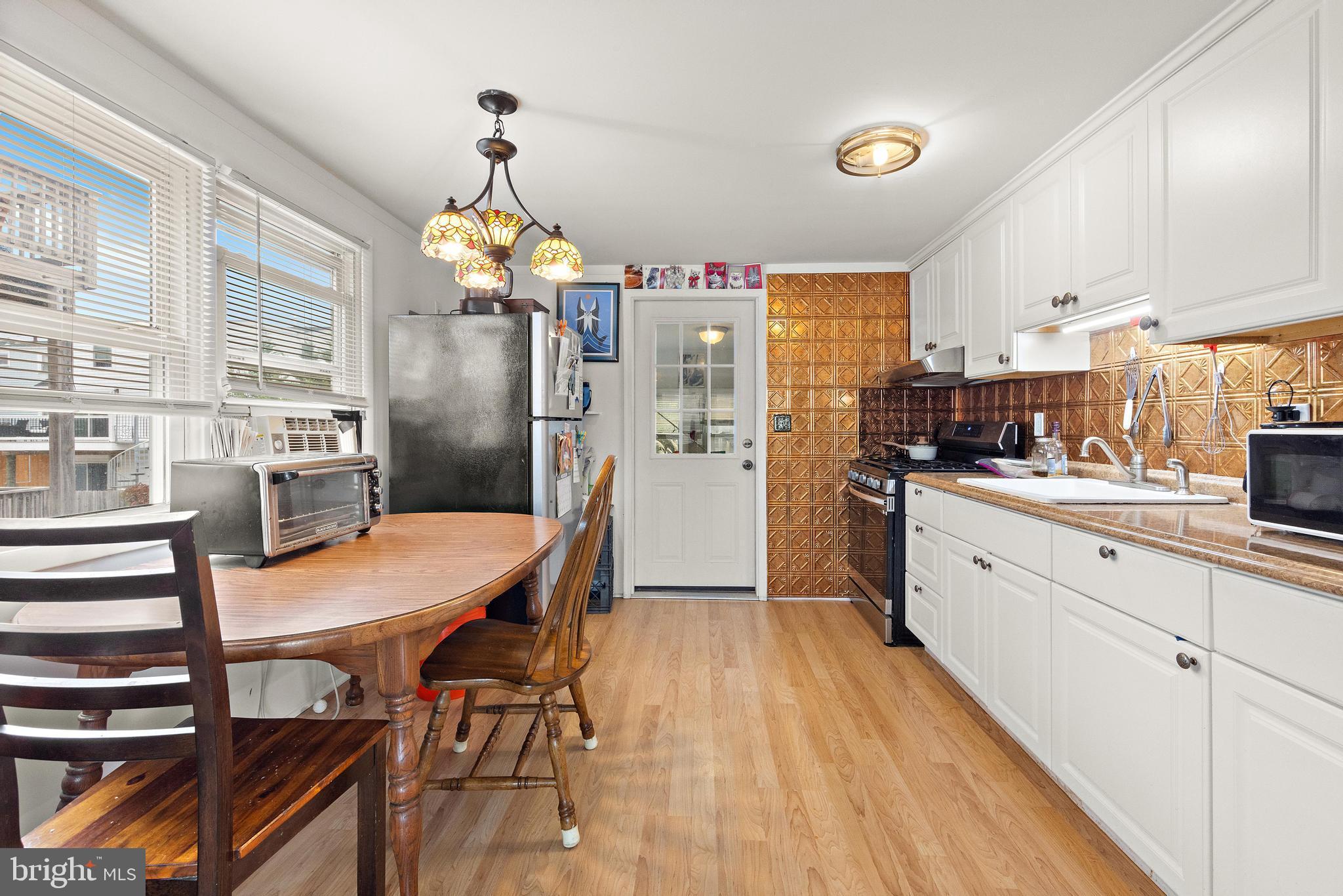 Real estate listing preview #19