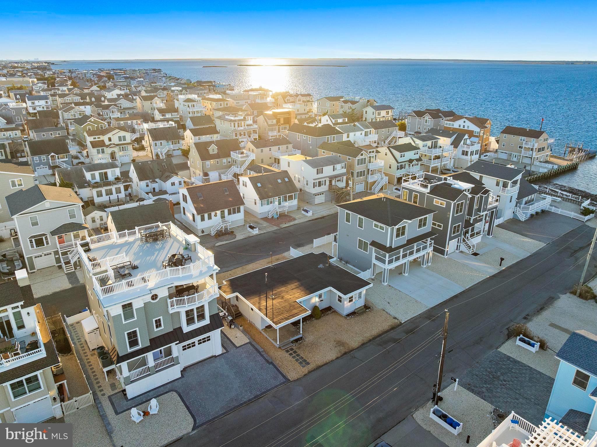 Real estate listing preview #3