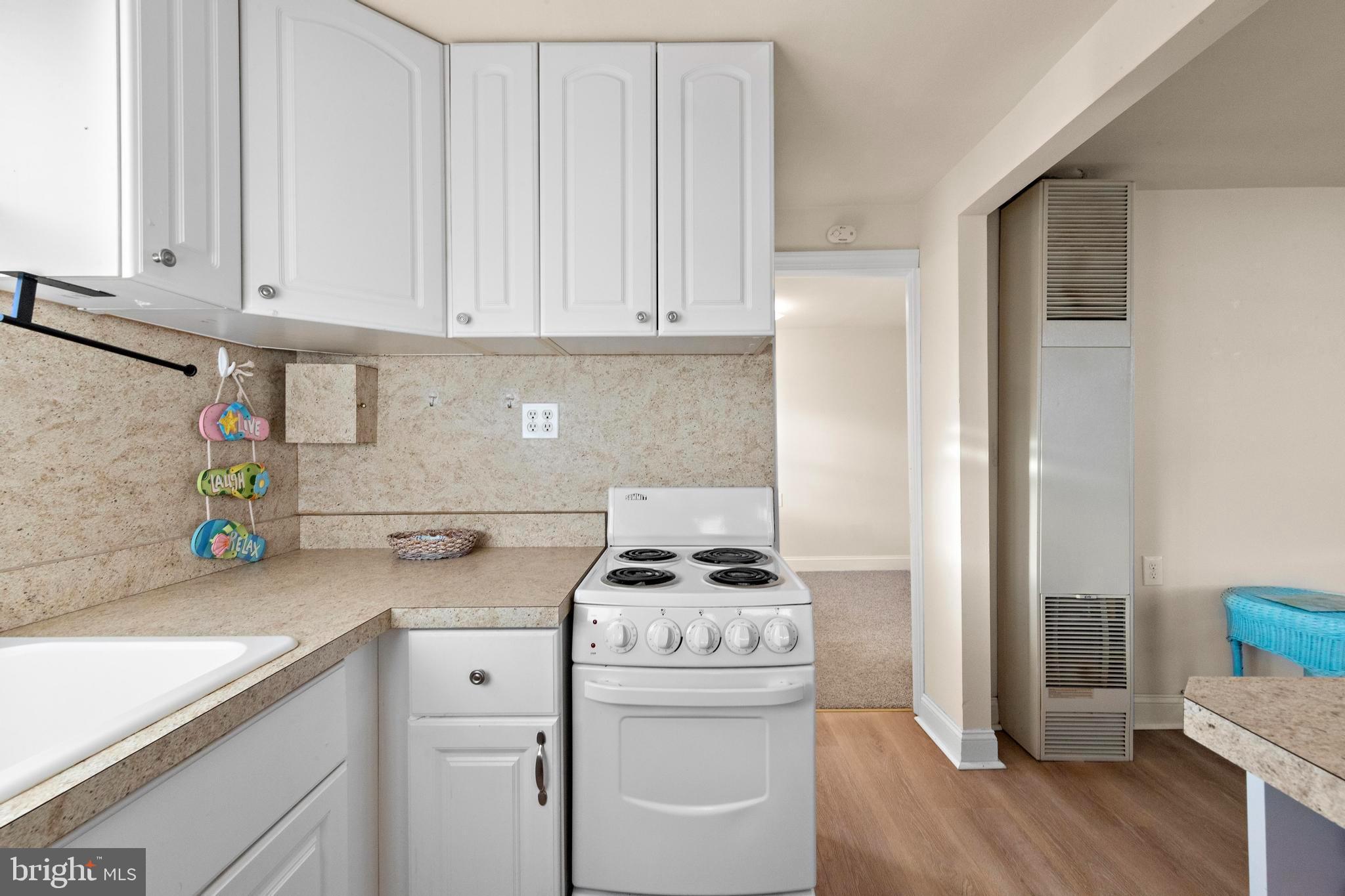 Real estate listing preview #15