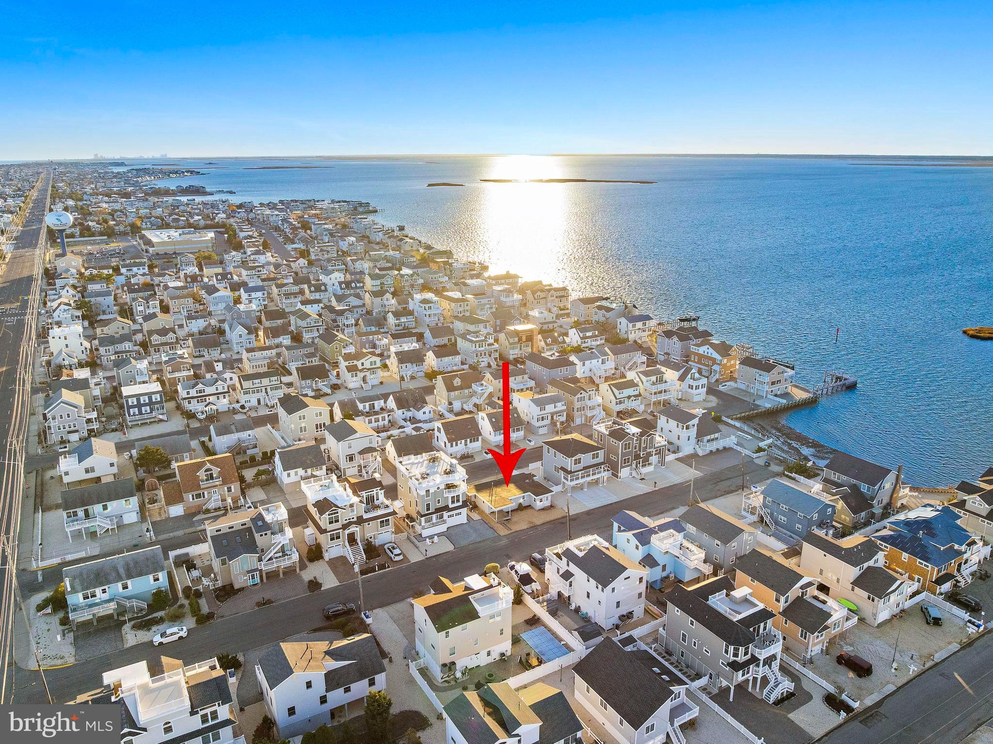 Real estate listing preview #2