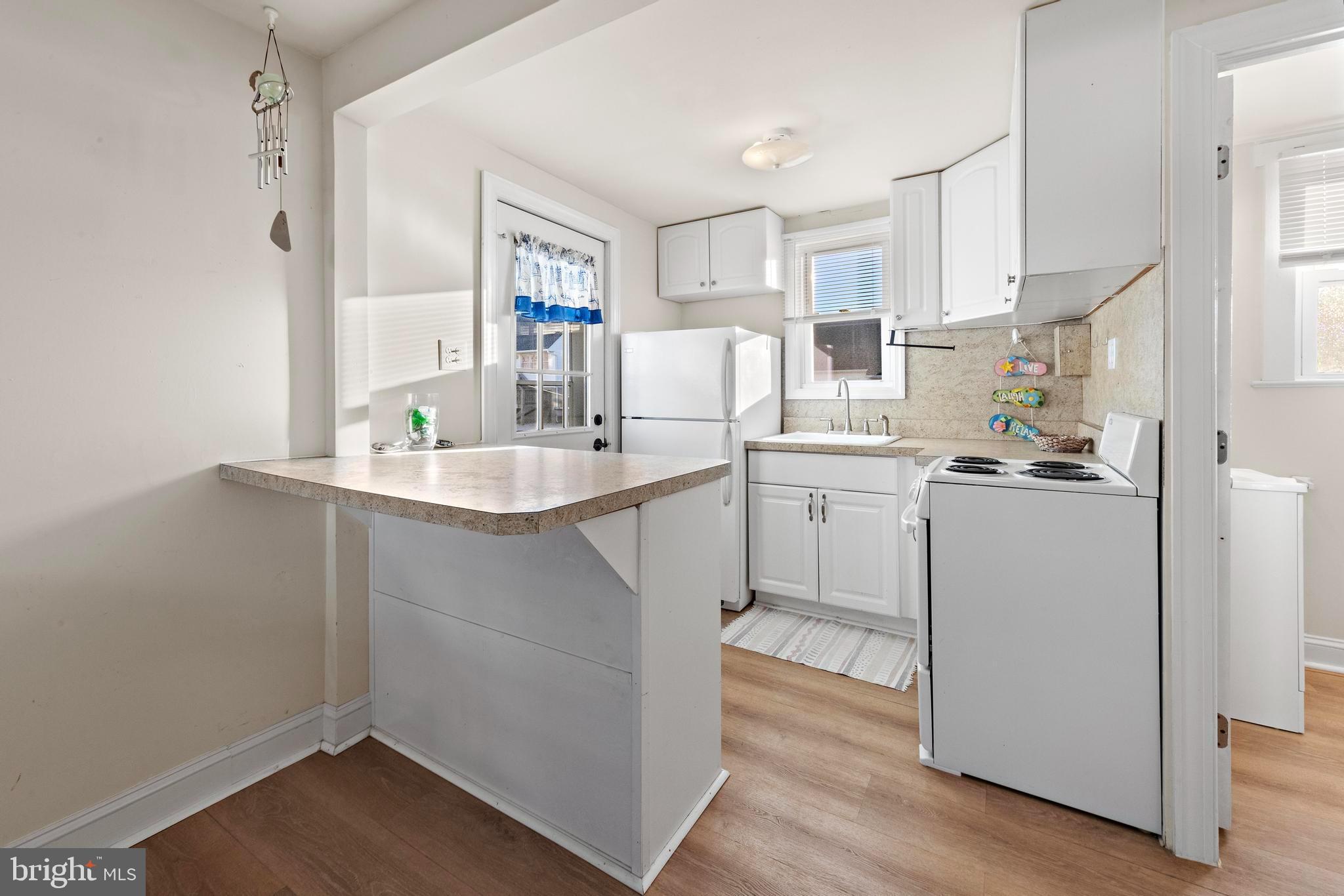 Real estate listing preview #11