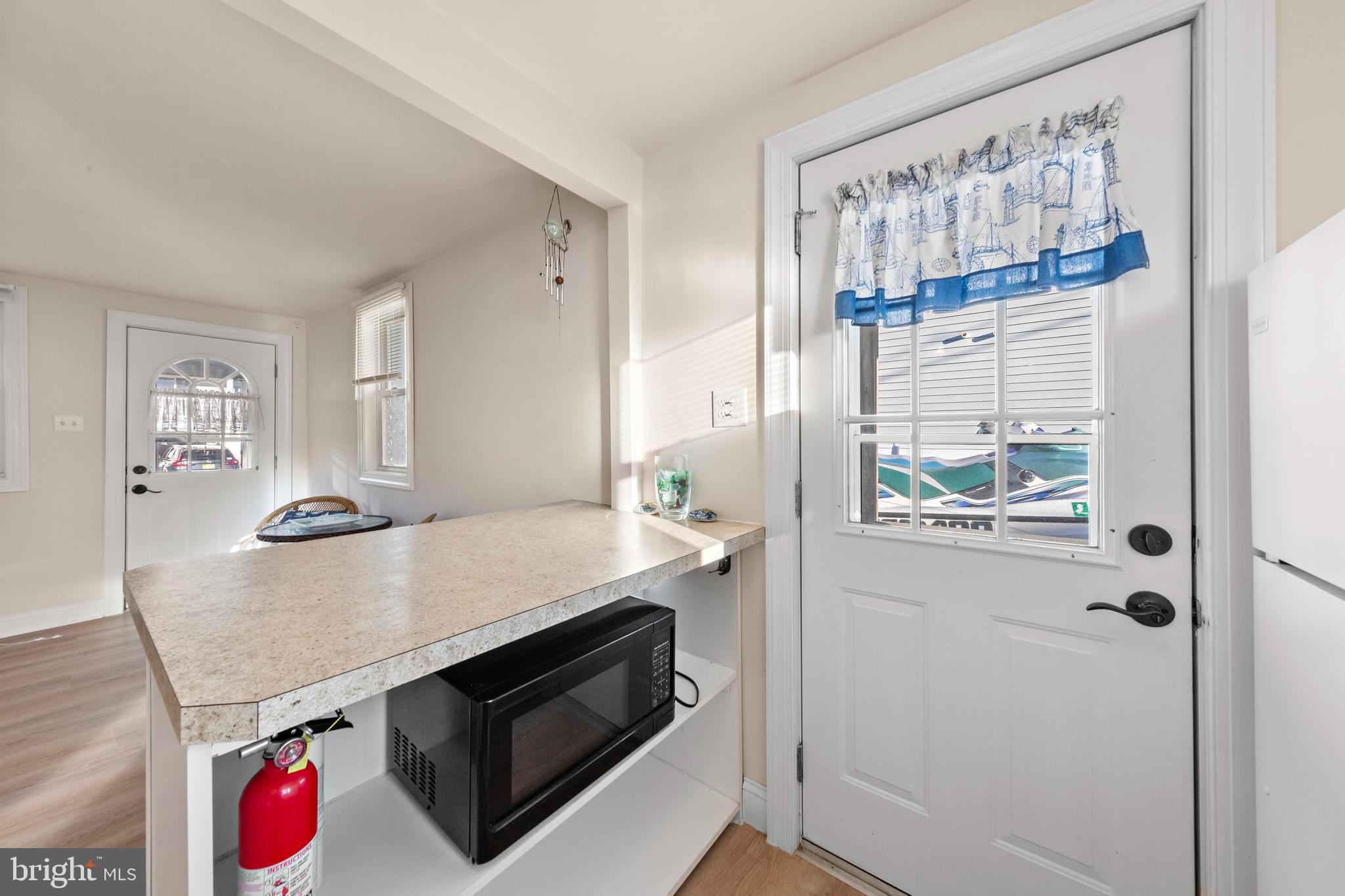 Real estate listing preview #14