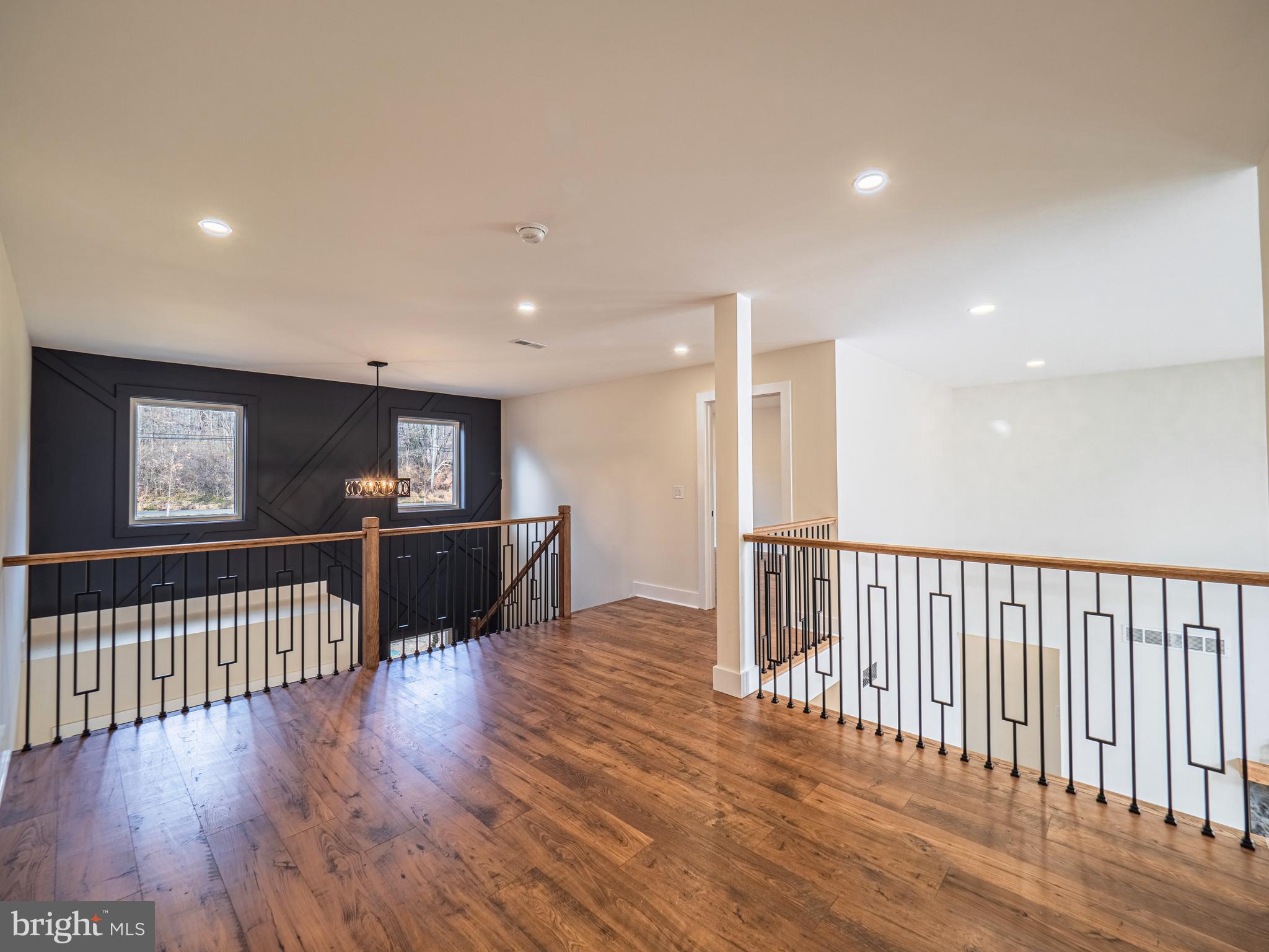 Real estate listing preview #28