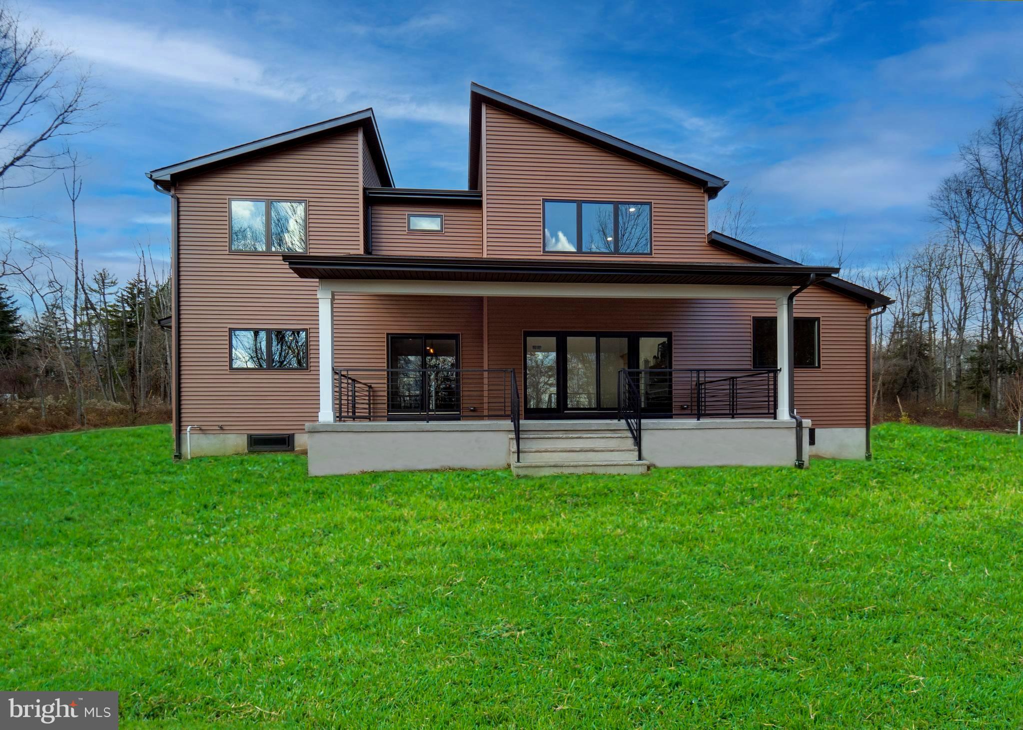 Real estate listing preview #37