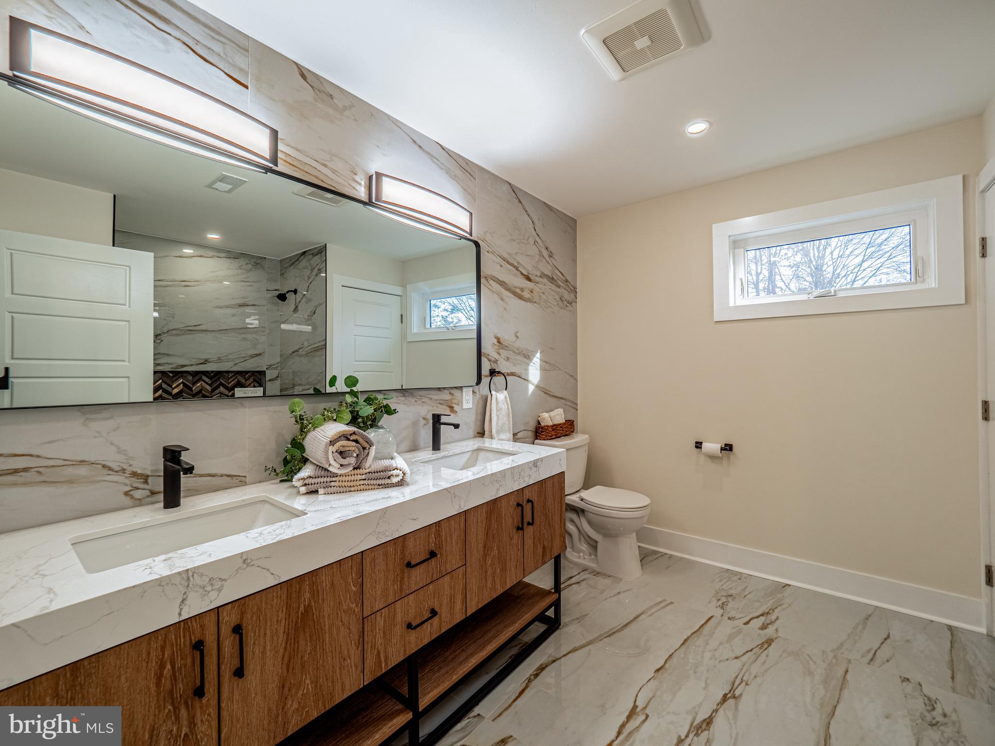 Real estate listing preview #34