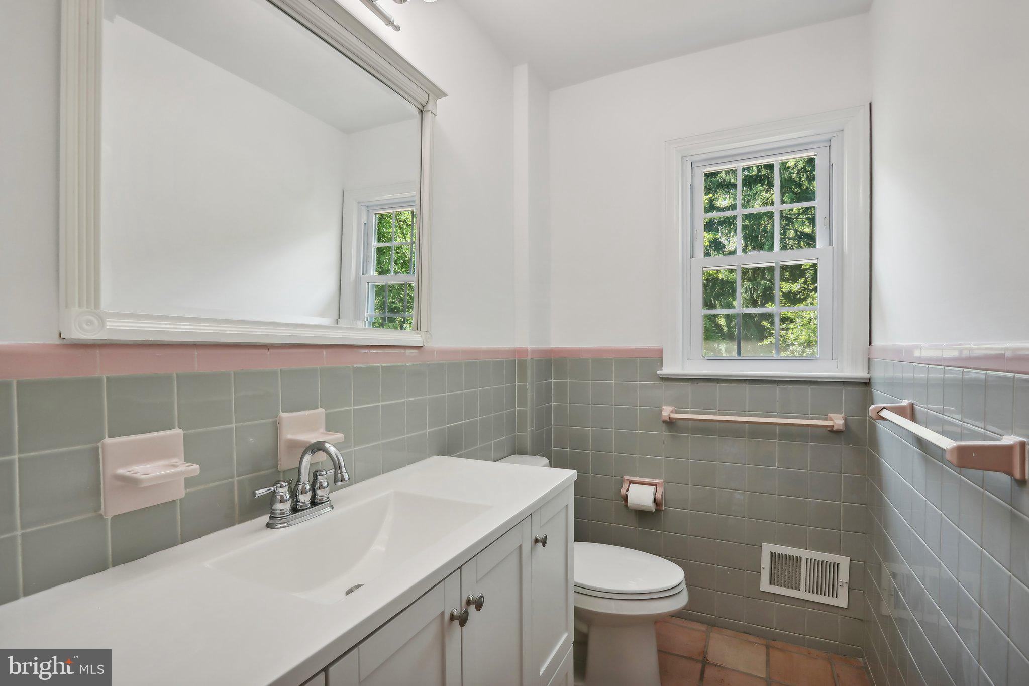 Real estate listing preview #17