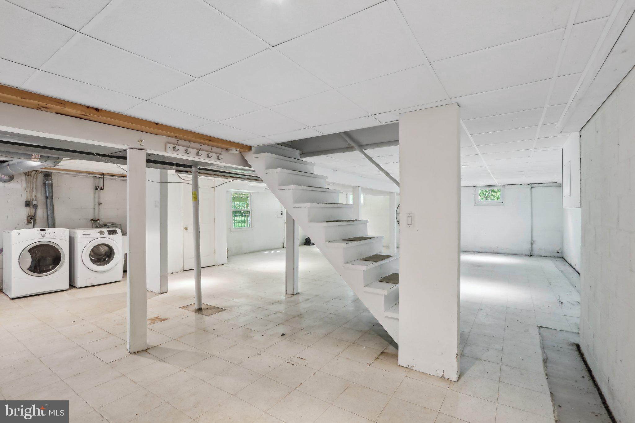 Real estate listing preview #35