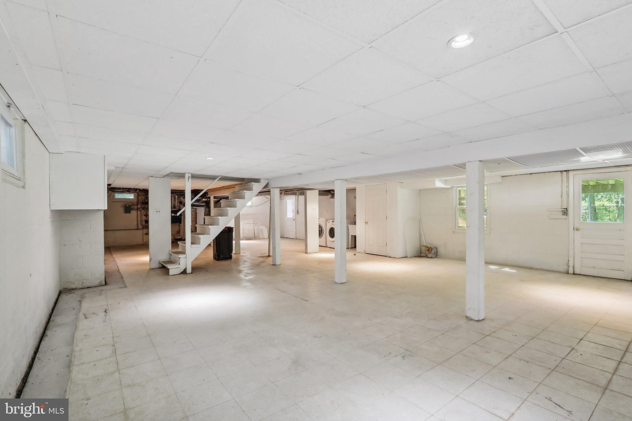 Real estate listing preview #34