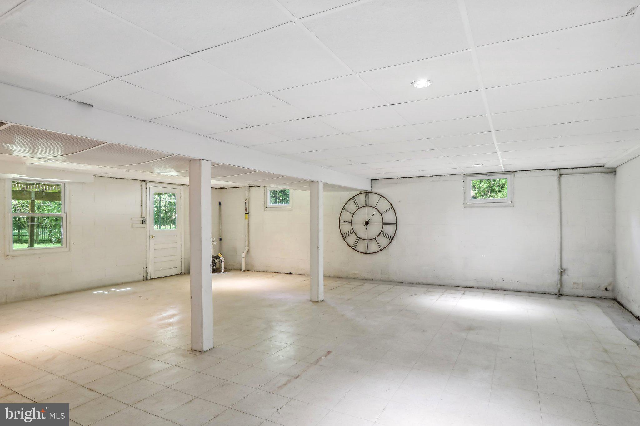 Real estate listing preview #33