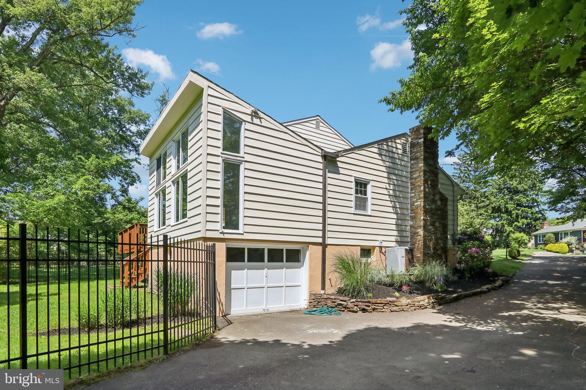 Real estate listing preview #38