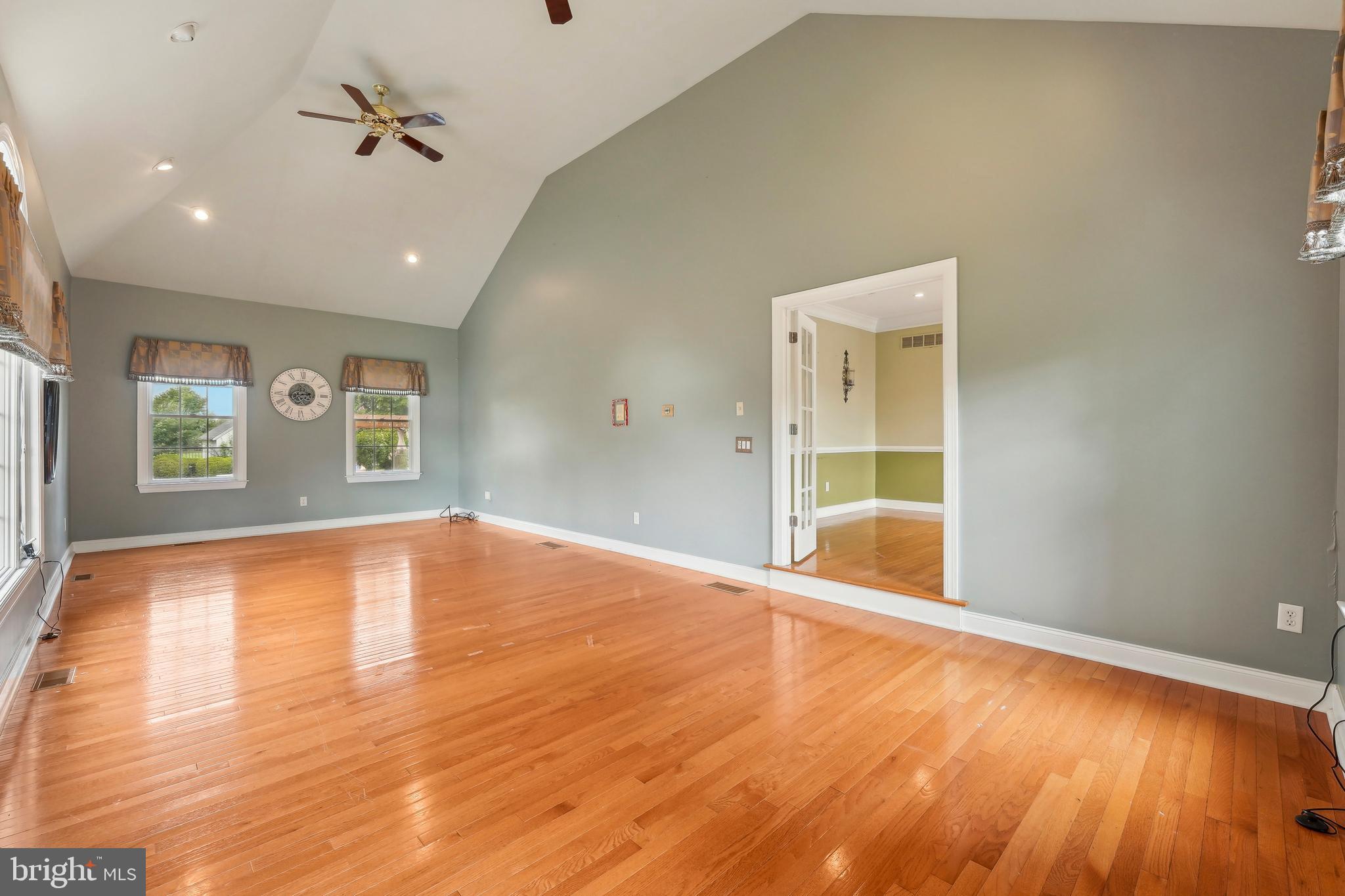 Real estate listing preview #26