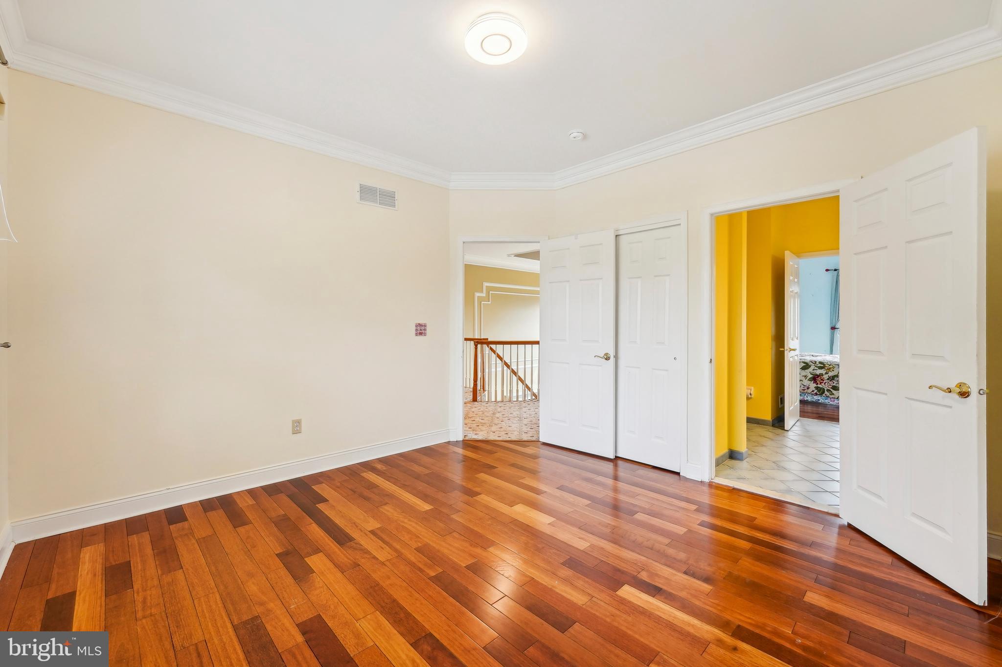 Real estate listing preview #43