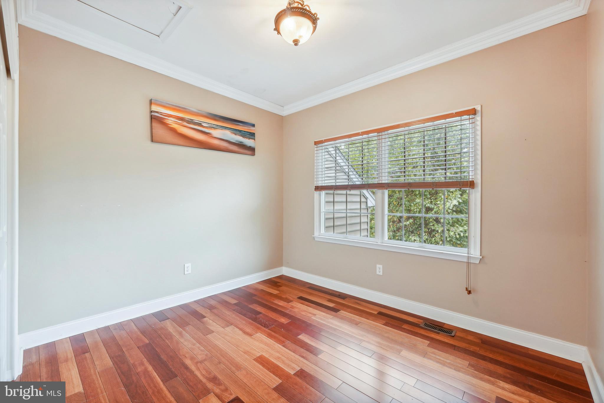 Real estate listing preview #41