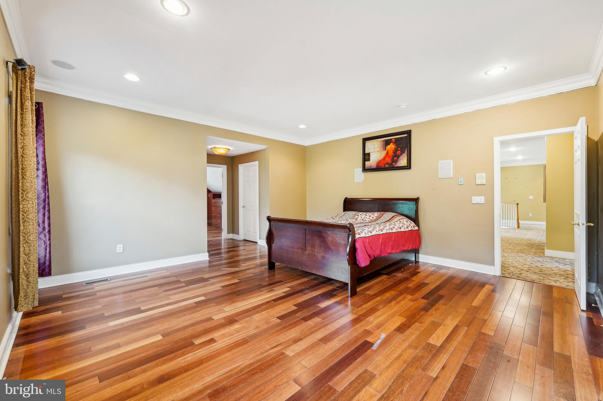 Real estate listing preview #35