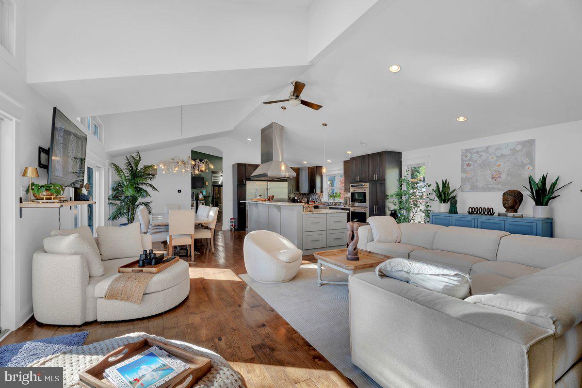 Real estate listing preview #5