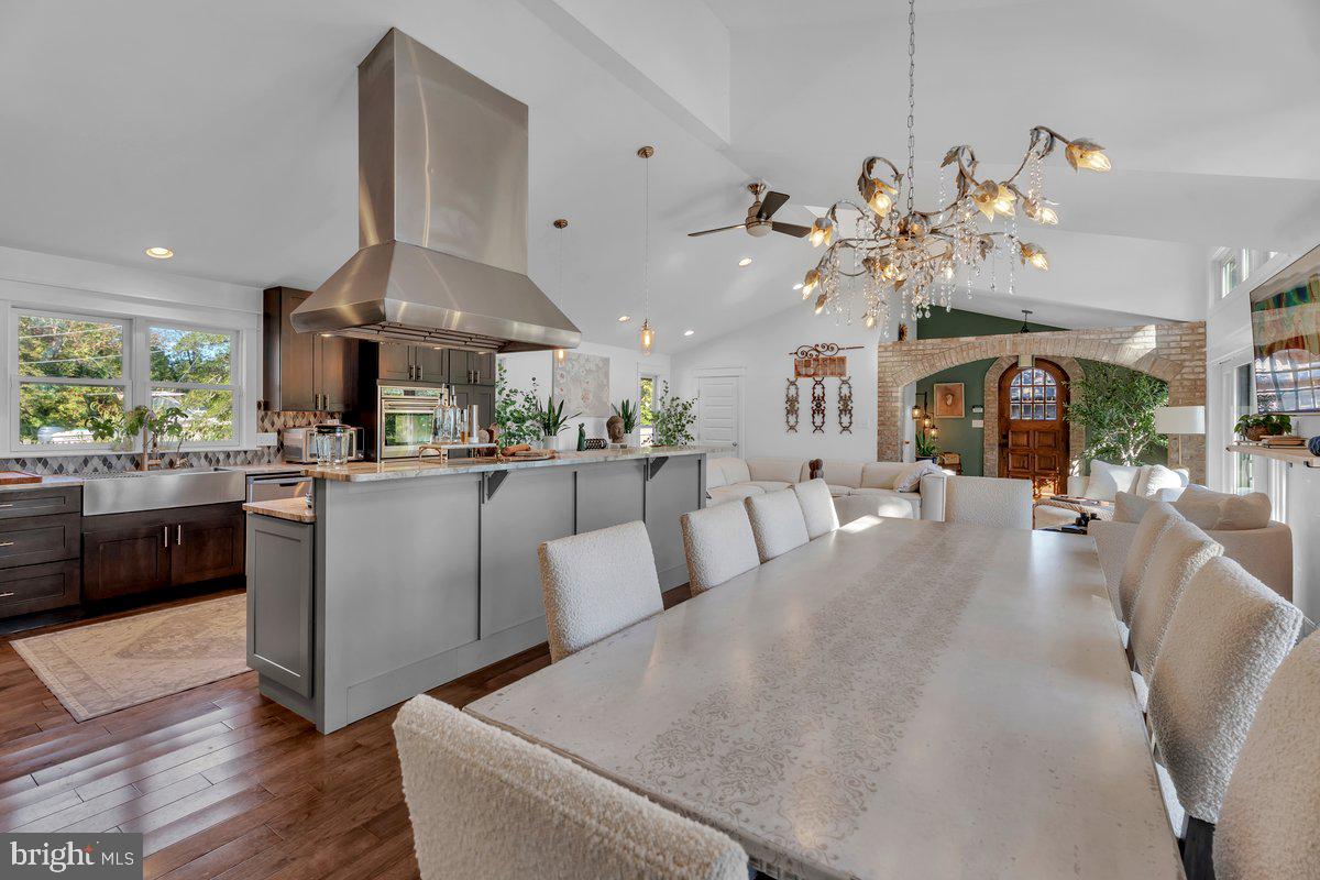 Real estate listing preview #3