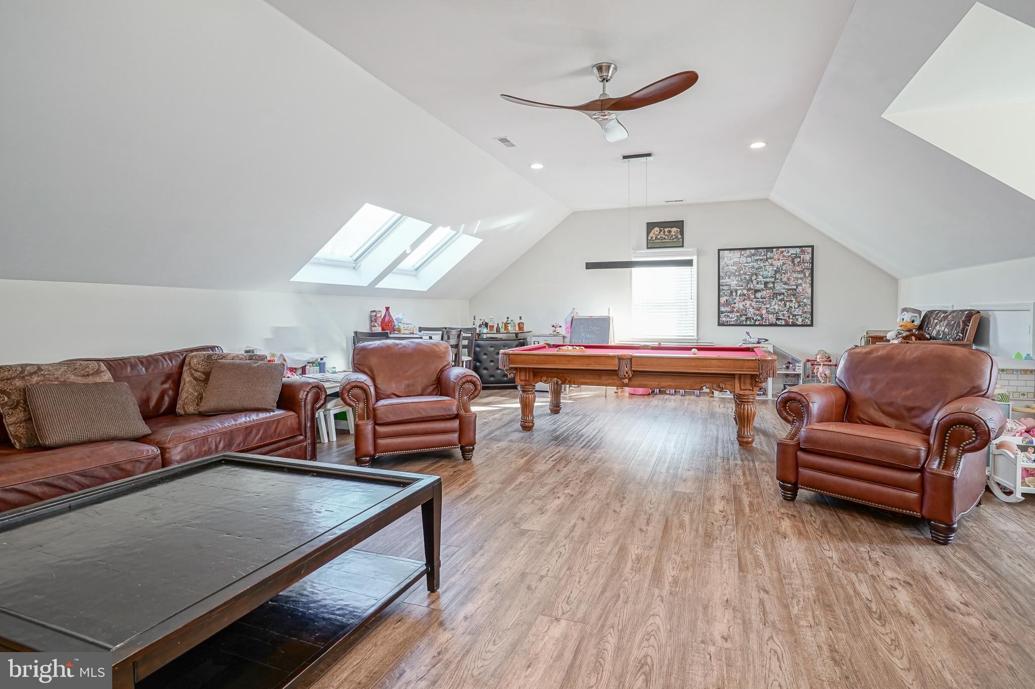 Real estate listing preview #35