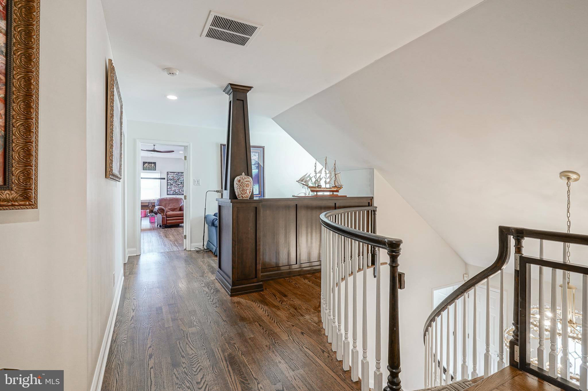 Real estate listing preview #29