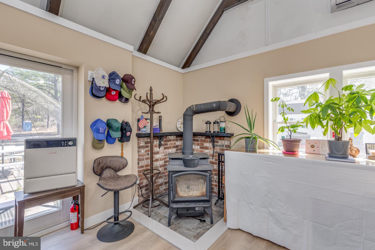 Real estate listing preview #7