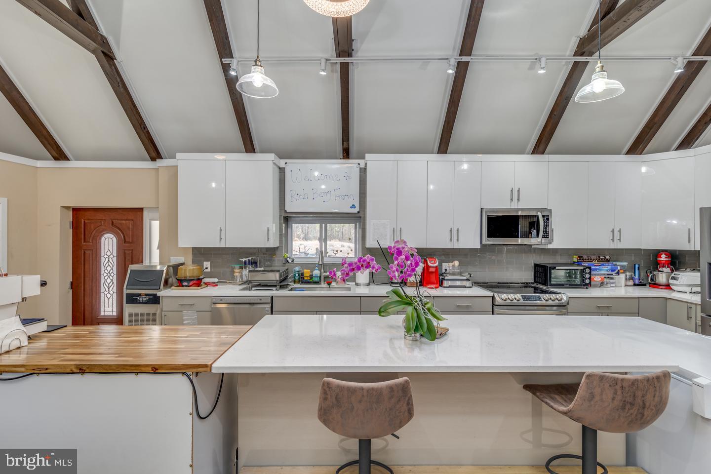 Real estate listing preview #10