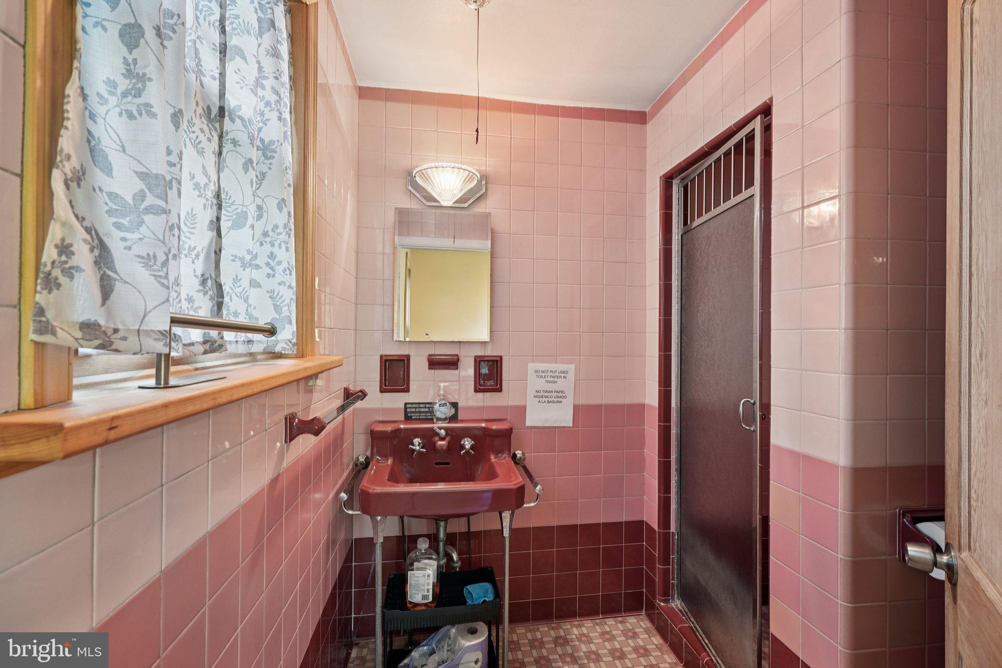 Real estate listing preview #18