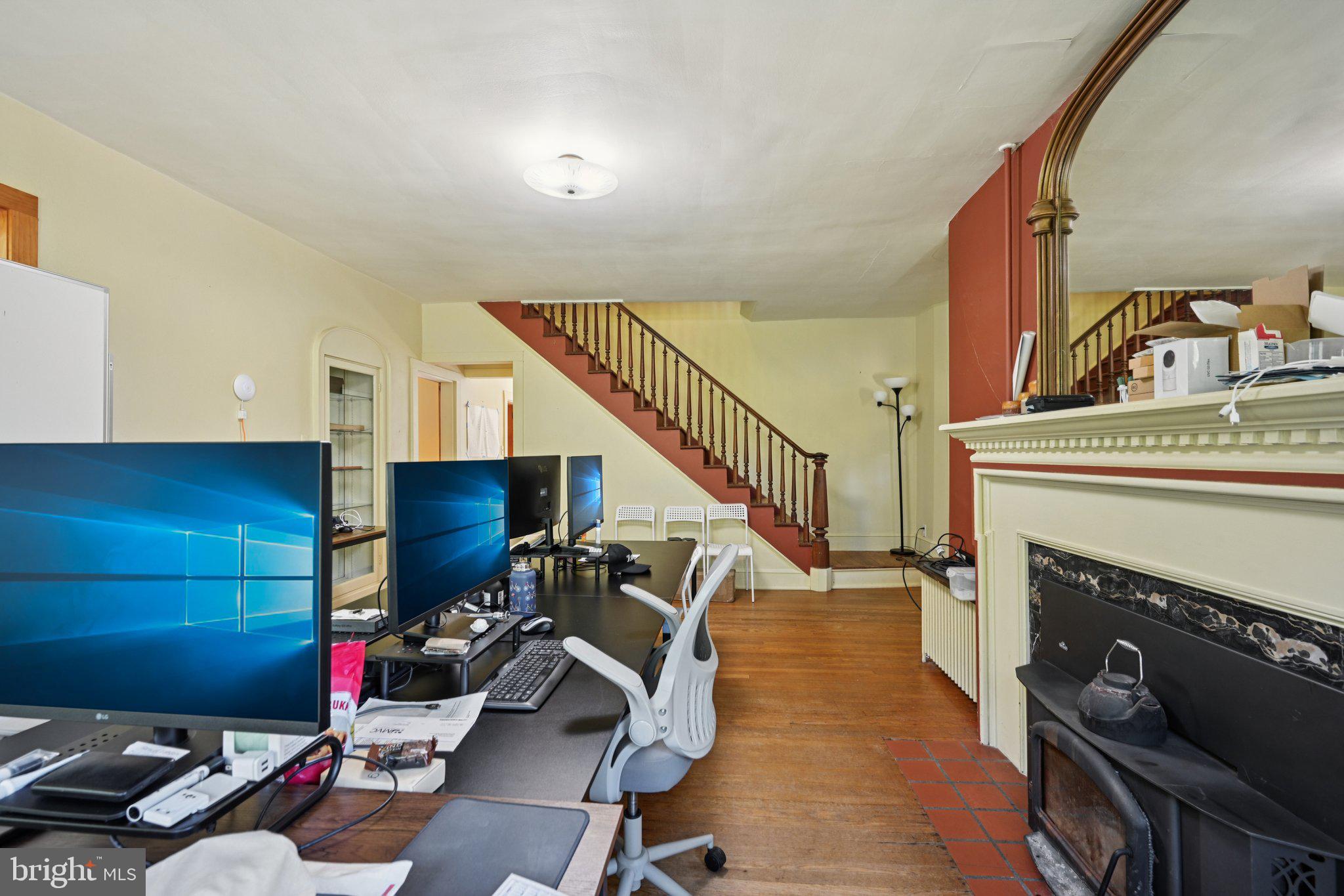 Real estate listing preview #16