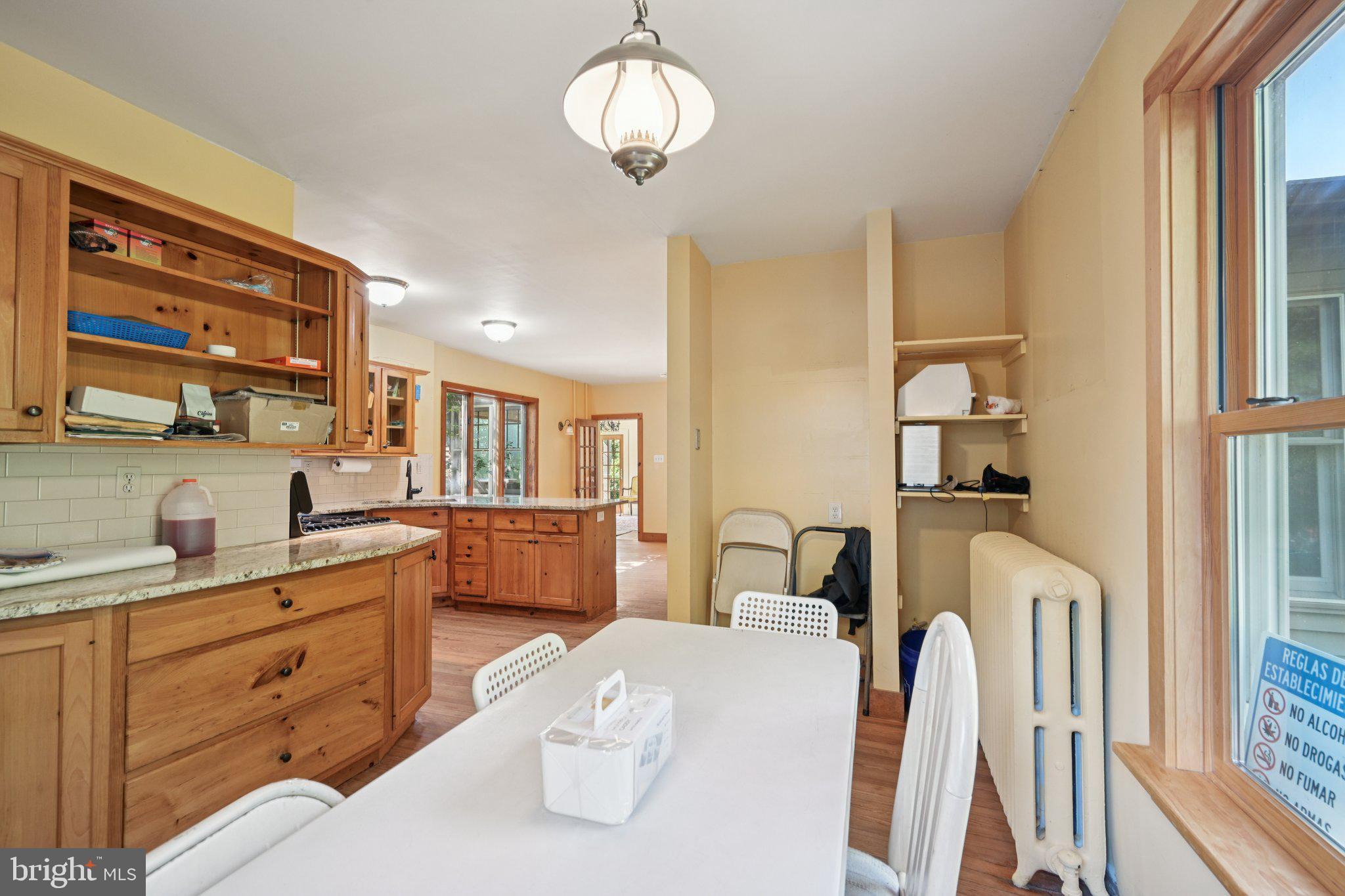 Real estate listing preview #6