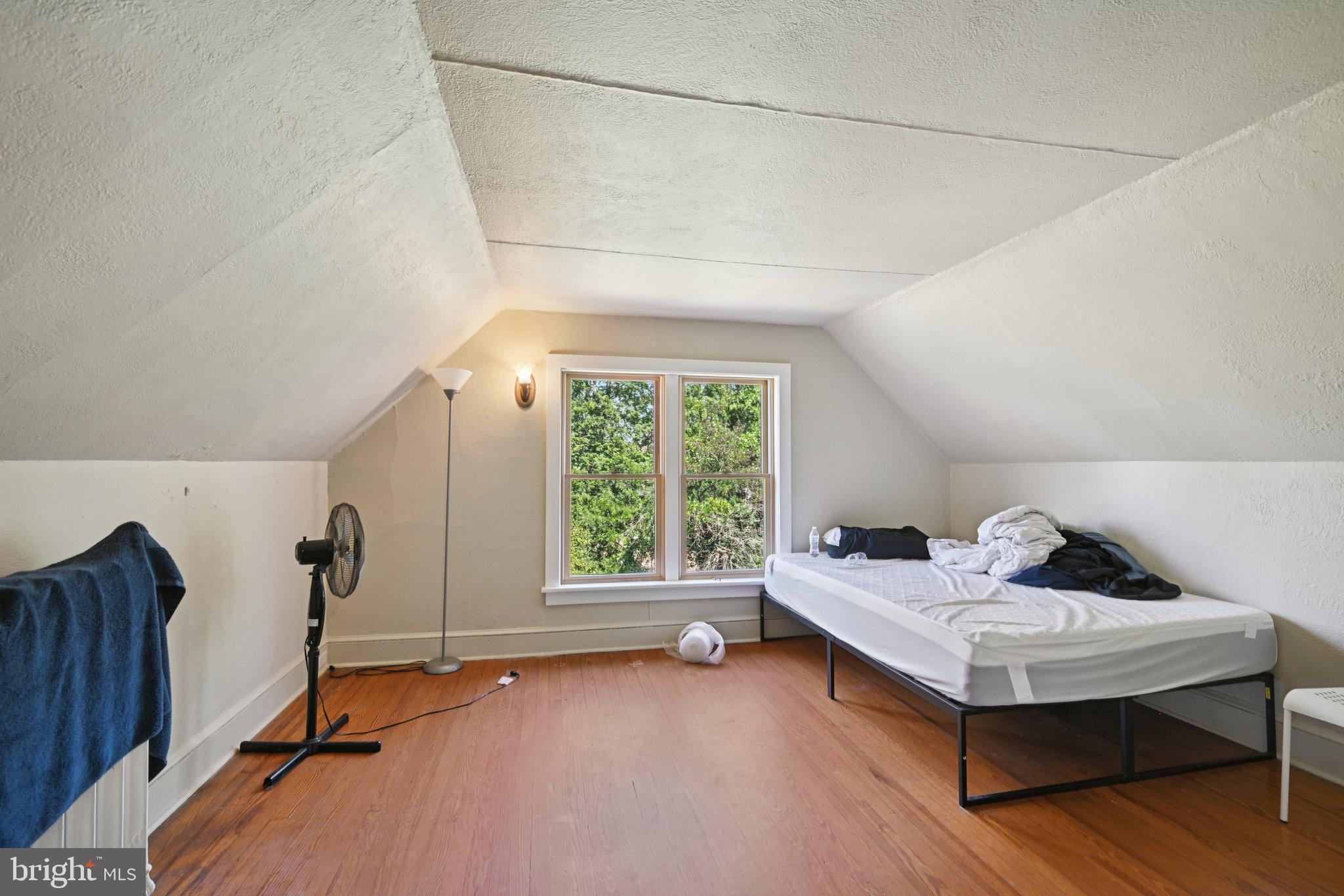 Real estate listing preview #35