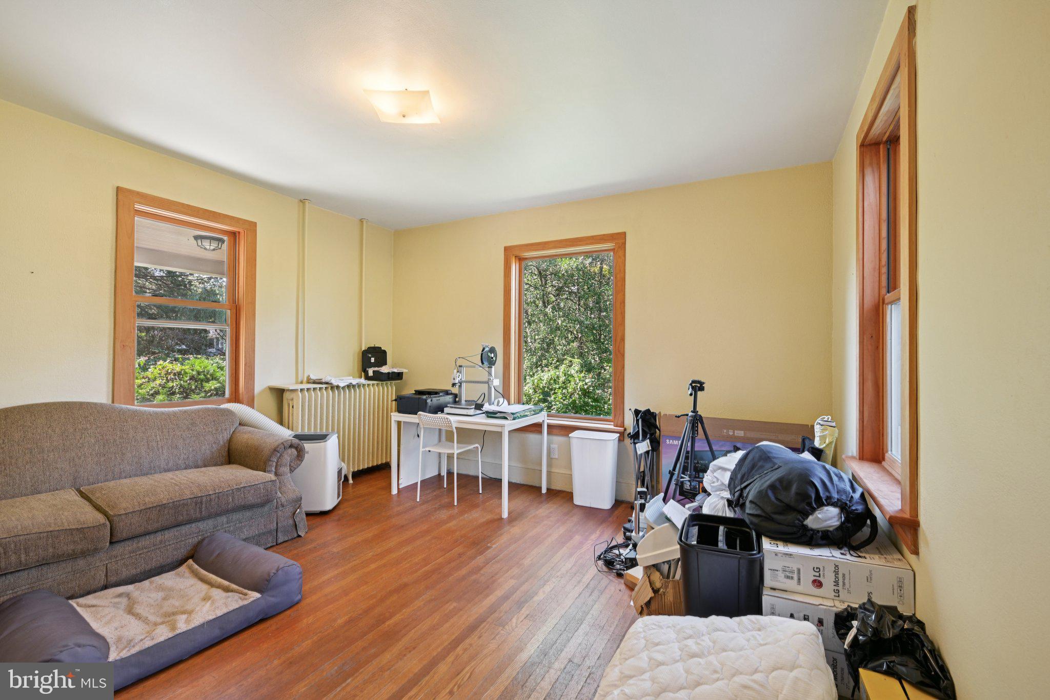 Real estate listing preview #10