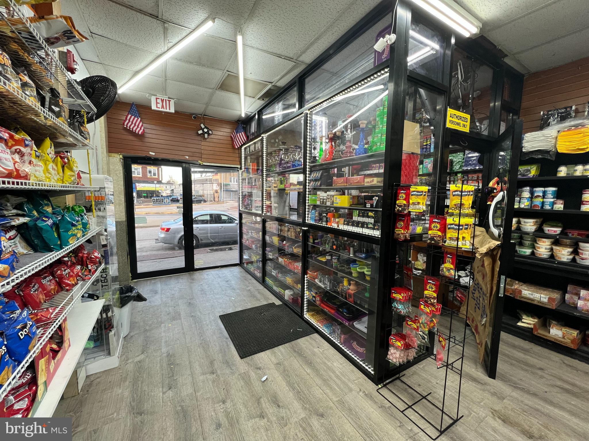 Real estate listing preview #3