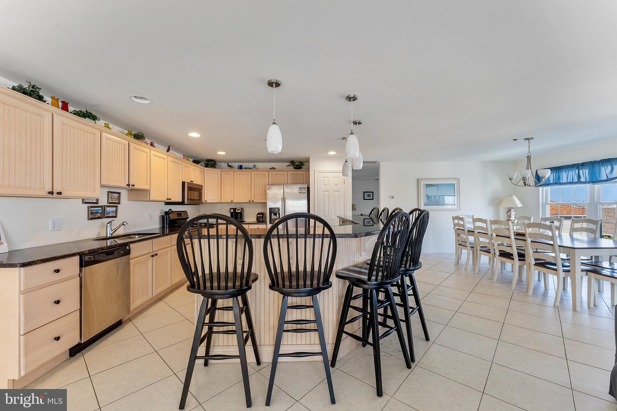 Real estate listing preview #12