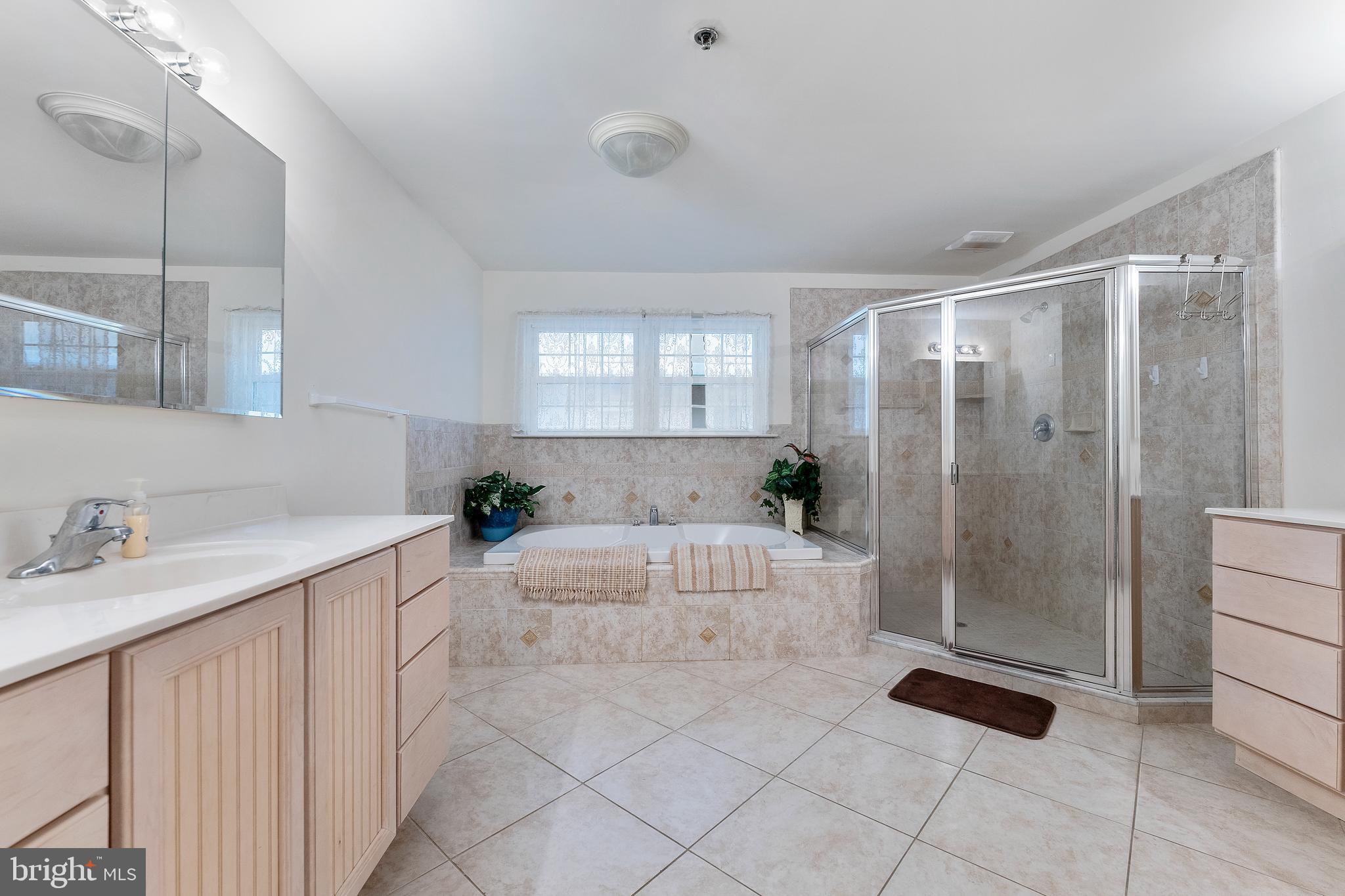 Real estate listing preview #34