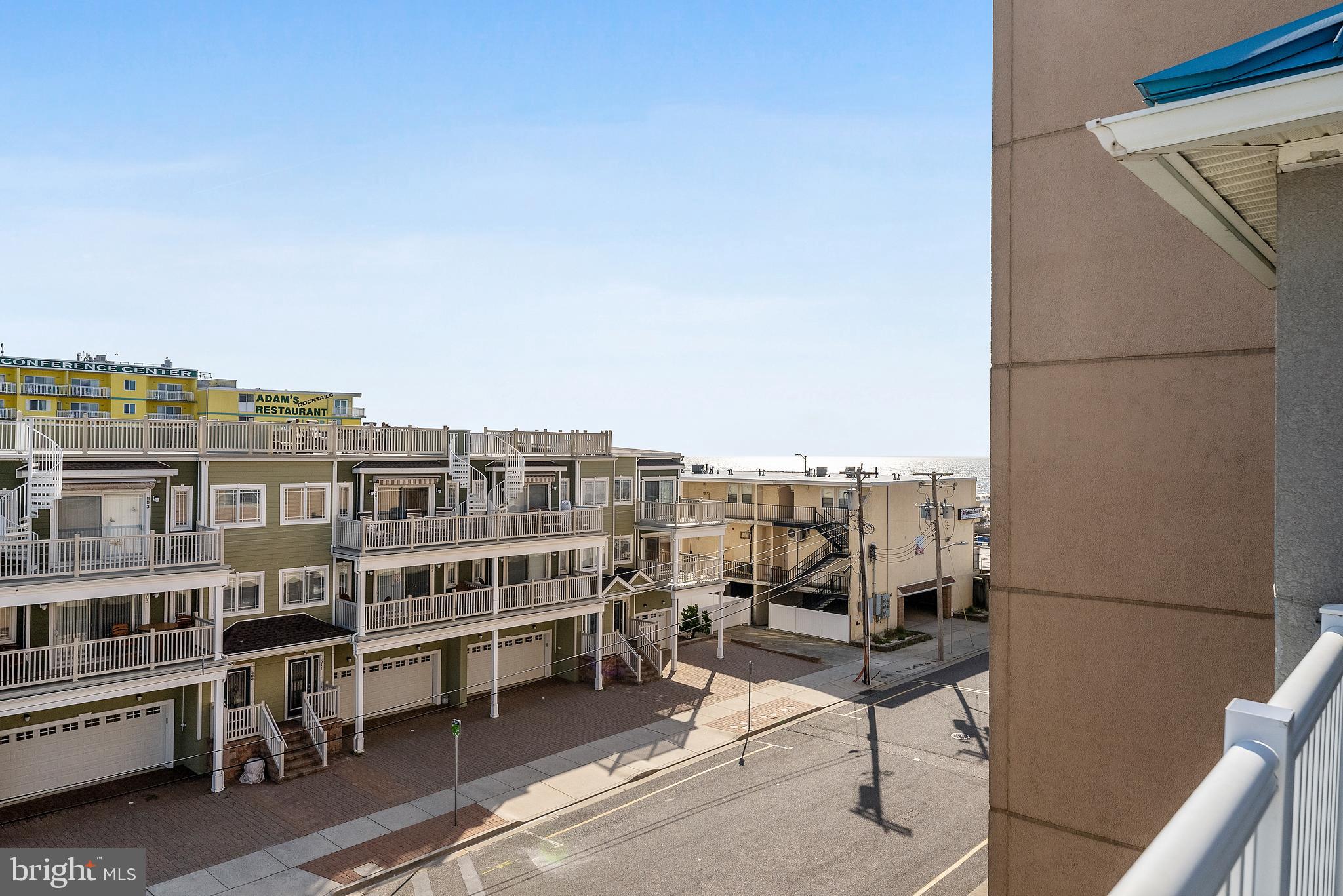 Real estate listing preview #40