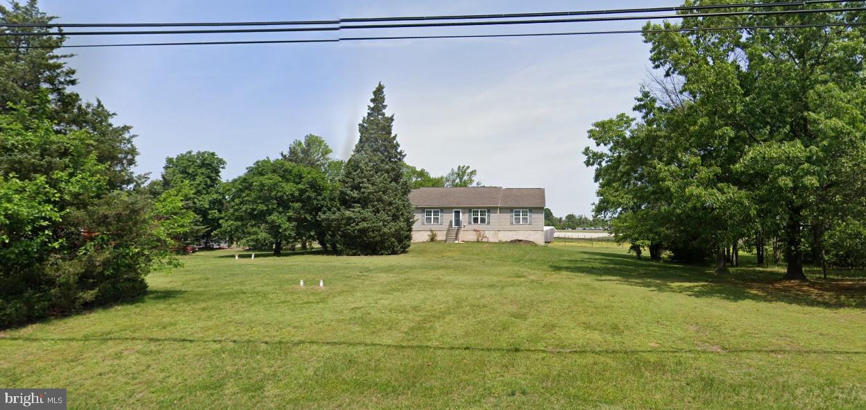 Real estate listing preview #2