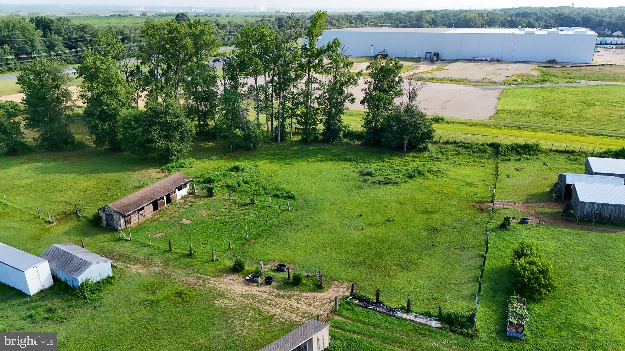 Real estate listing preview #18