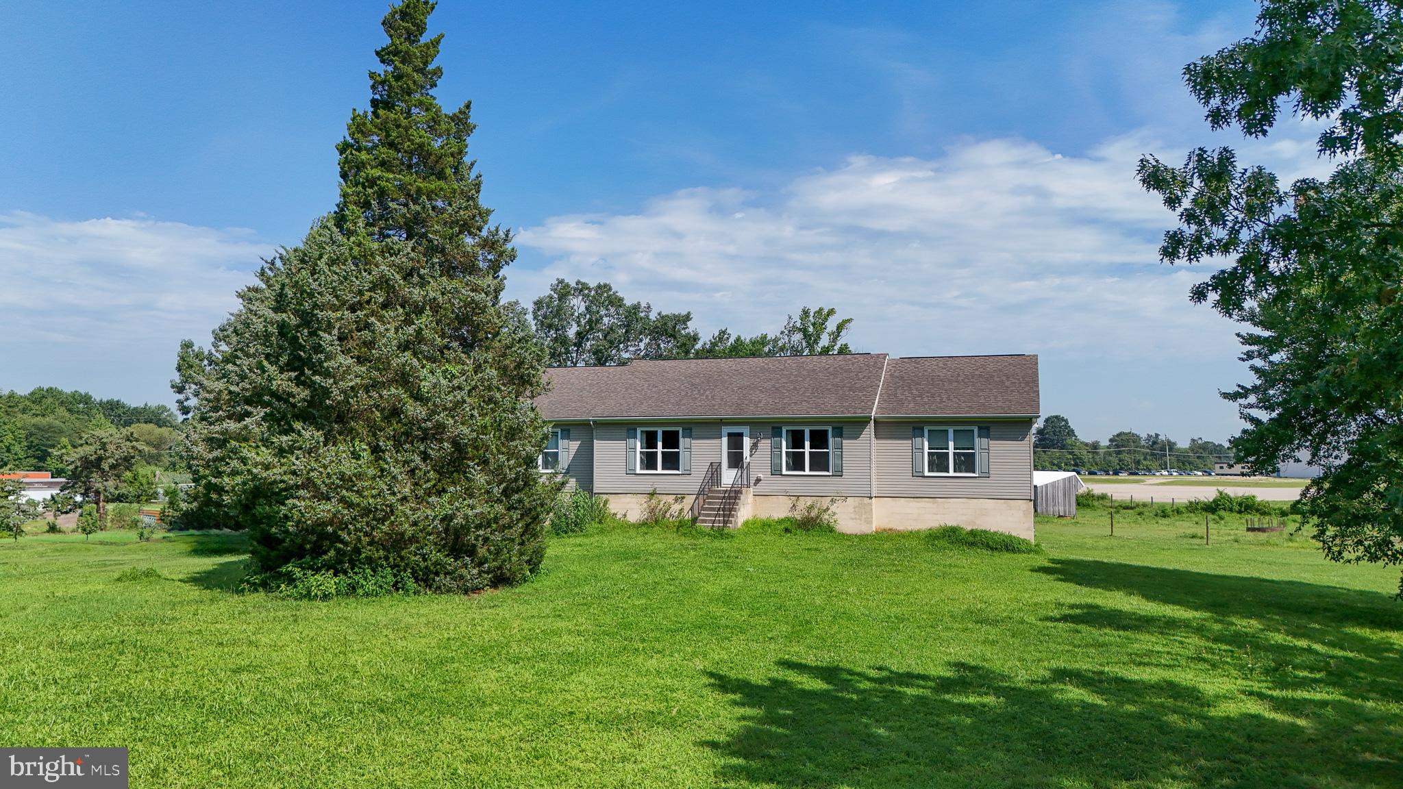 Real estate listing preview #13