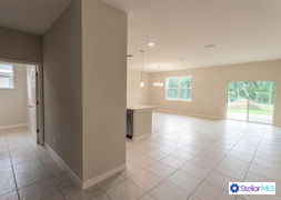 Real estate listing preview #8