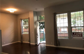 Real estate listing preview #2