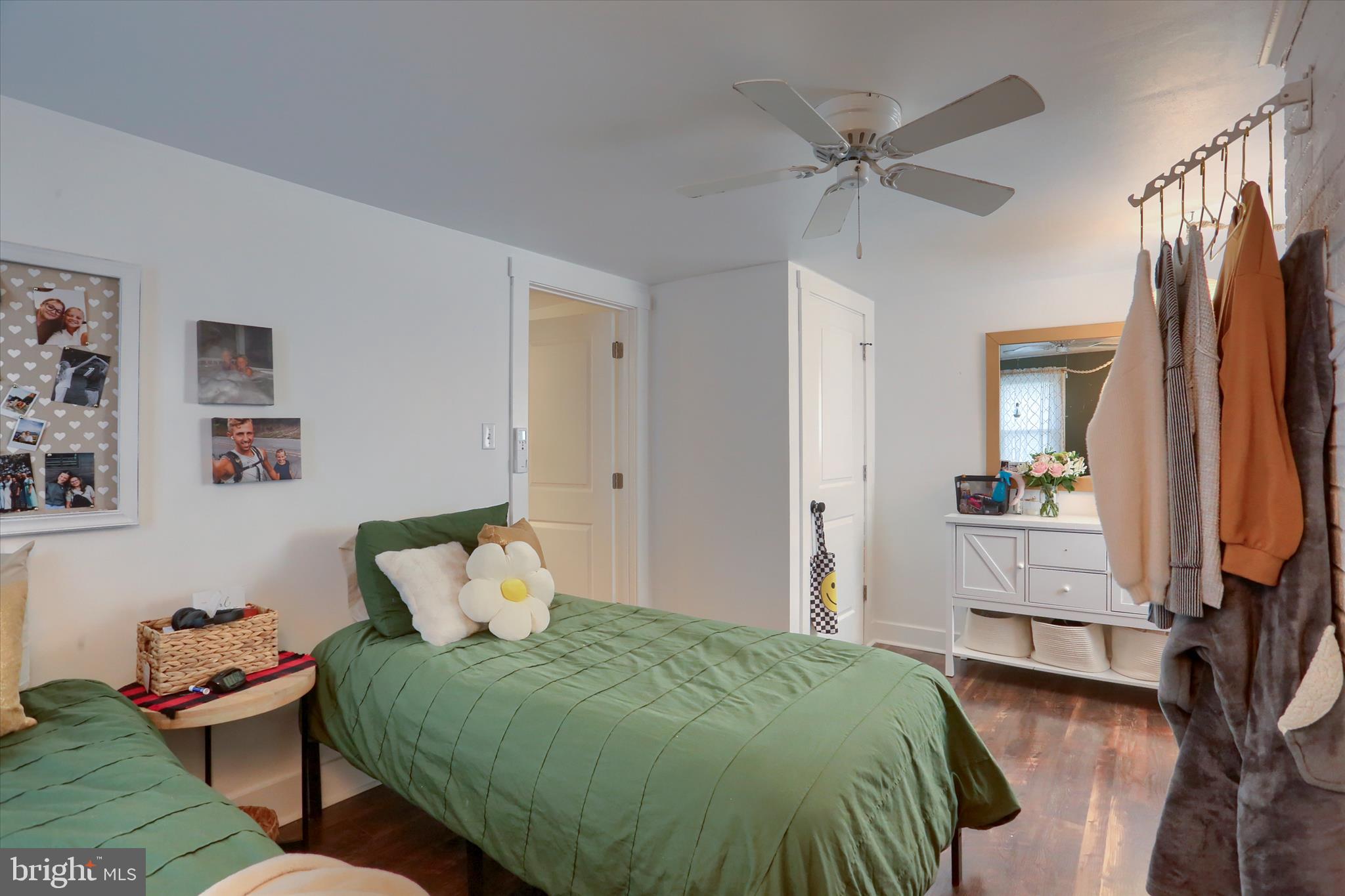 Real estate listing preview #28