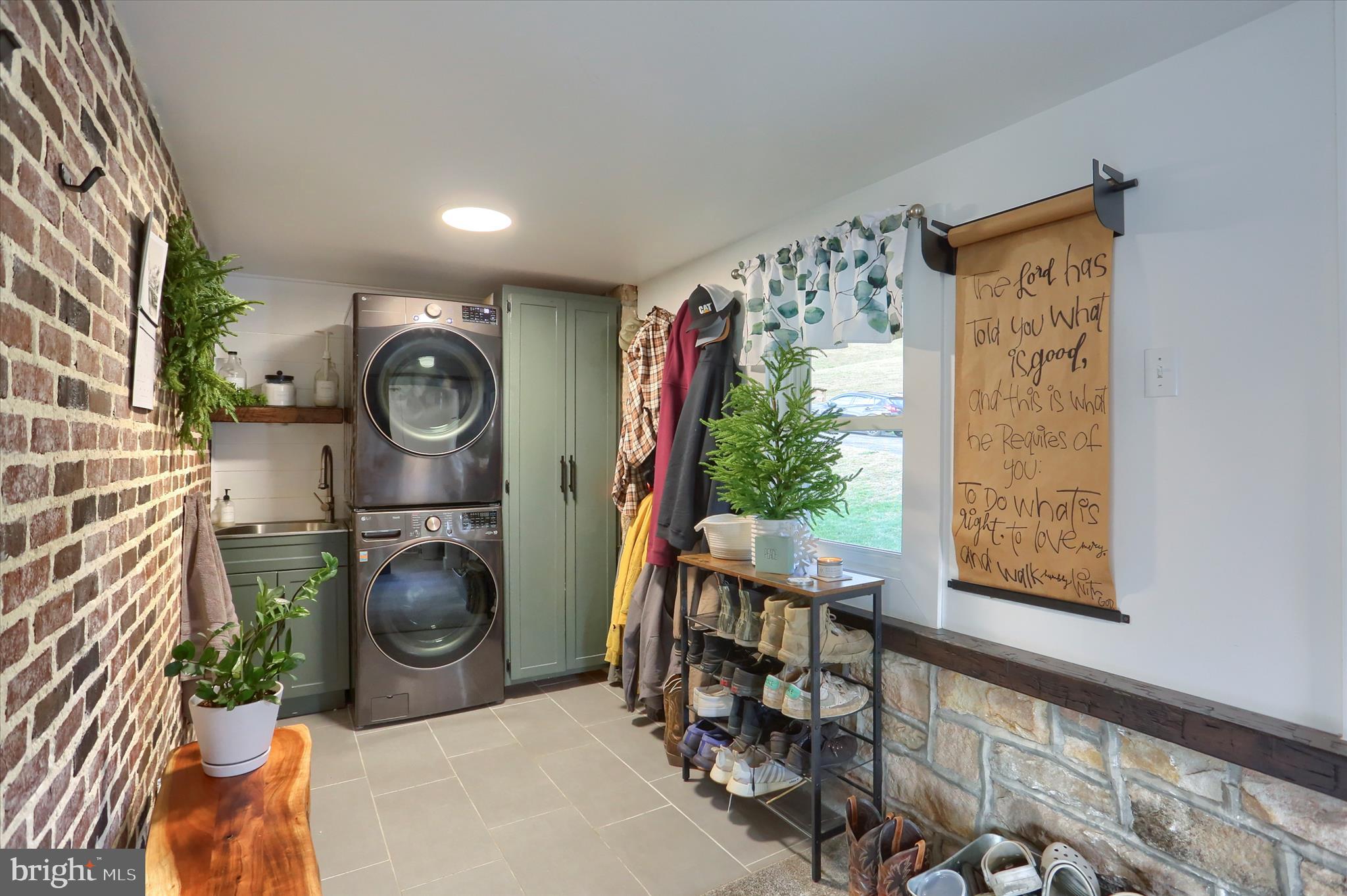 Real estate listing preview #21