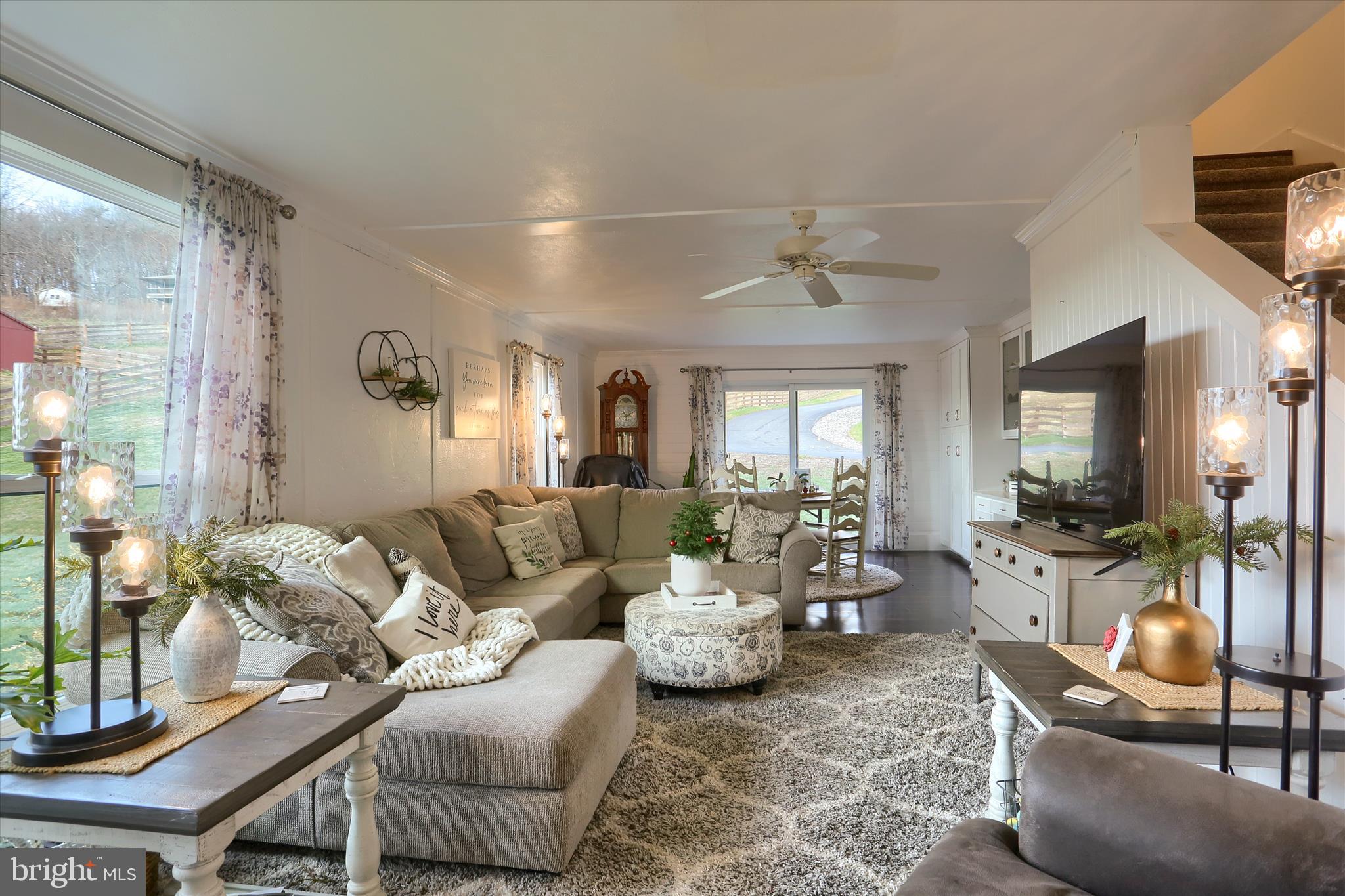 Real estate listing preview #14