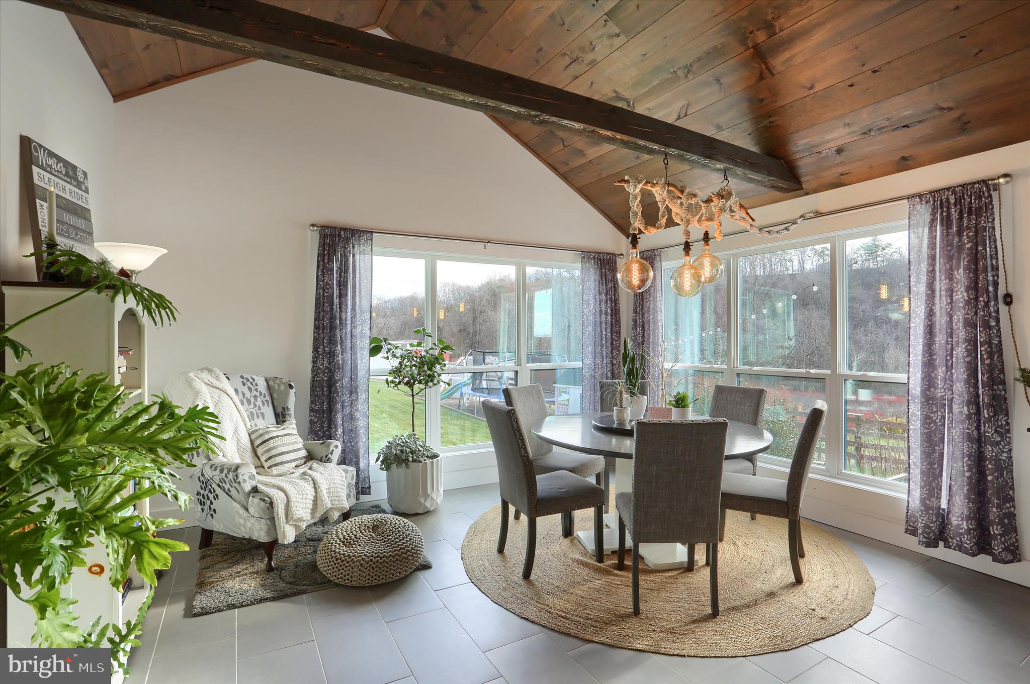 Real estate listing preview #12