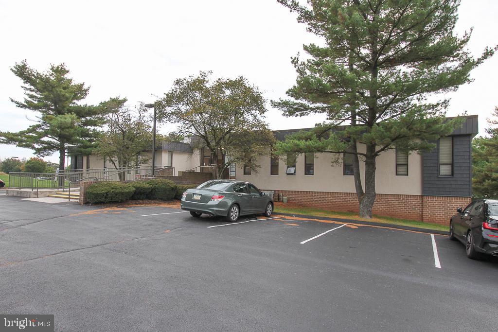 Real estate listing preview #36