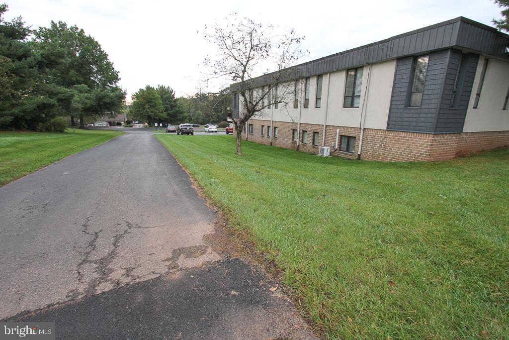 Real estate listing preview #38