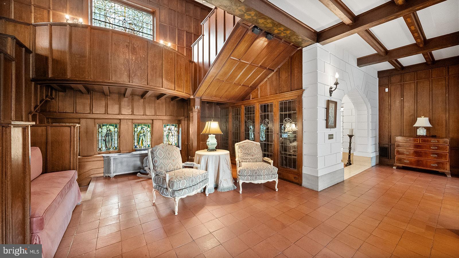 Real estate listing preview #14